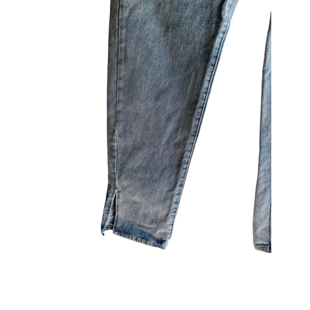 Nasty Gal Slits Now or Never Straight Leg High Rise Jeans - Picture 3 of 9